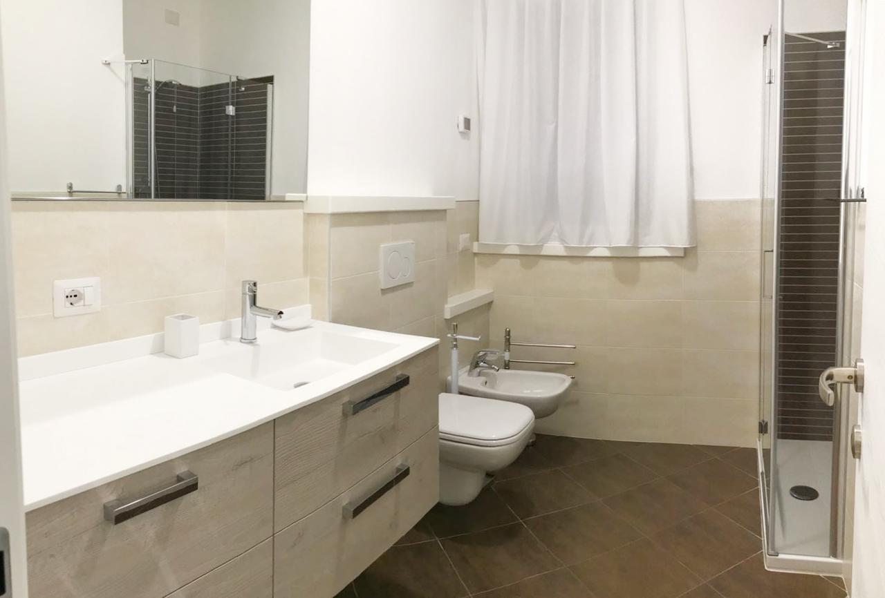 Baia Blu - Luxury Apartments With Pool Cremia Extérieur photo